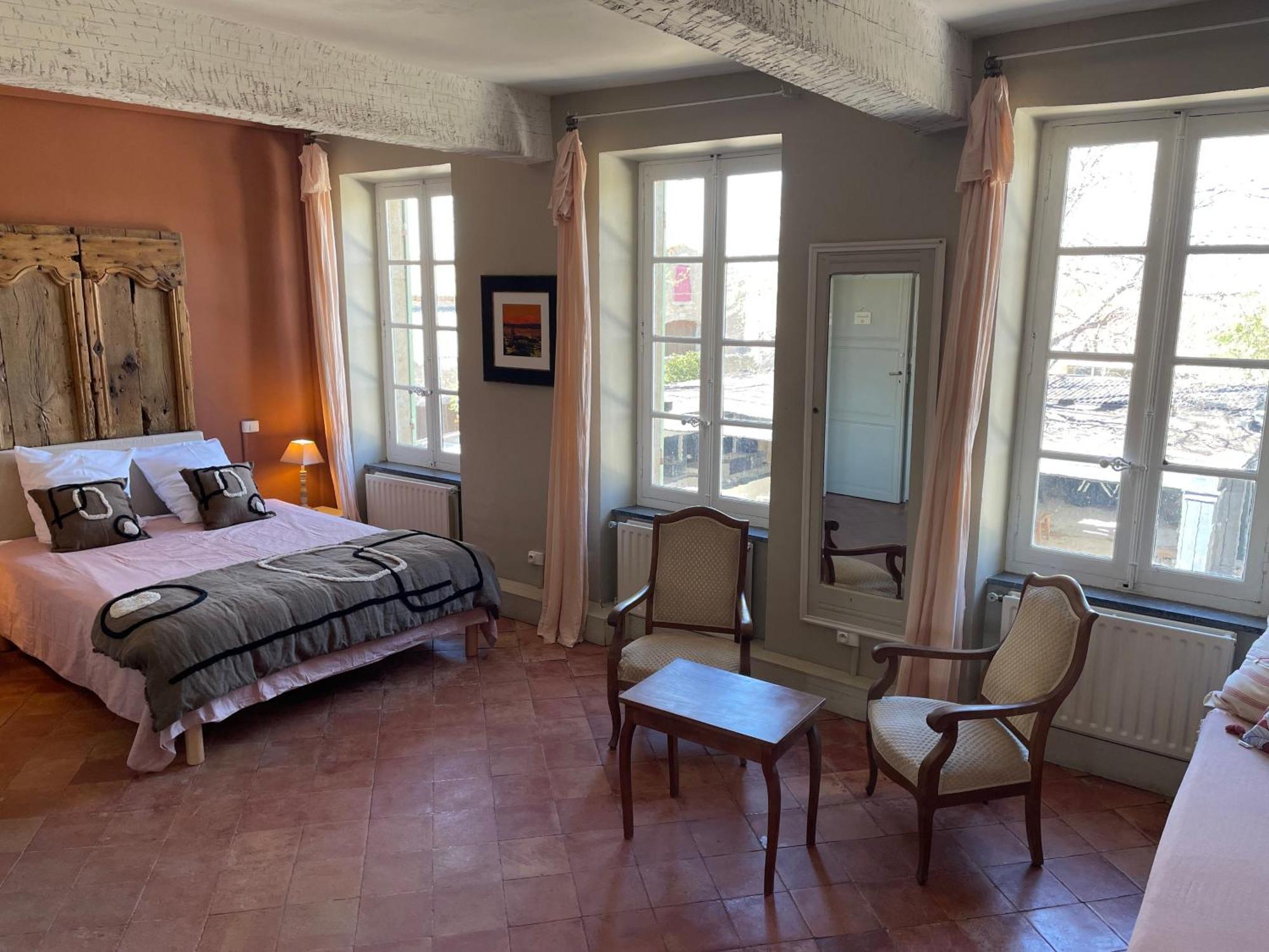 Floure Prieure Saint-Louis Maison D'Hotes מראה חיצוני תמונה