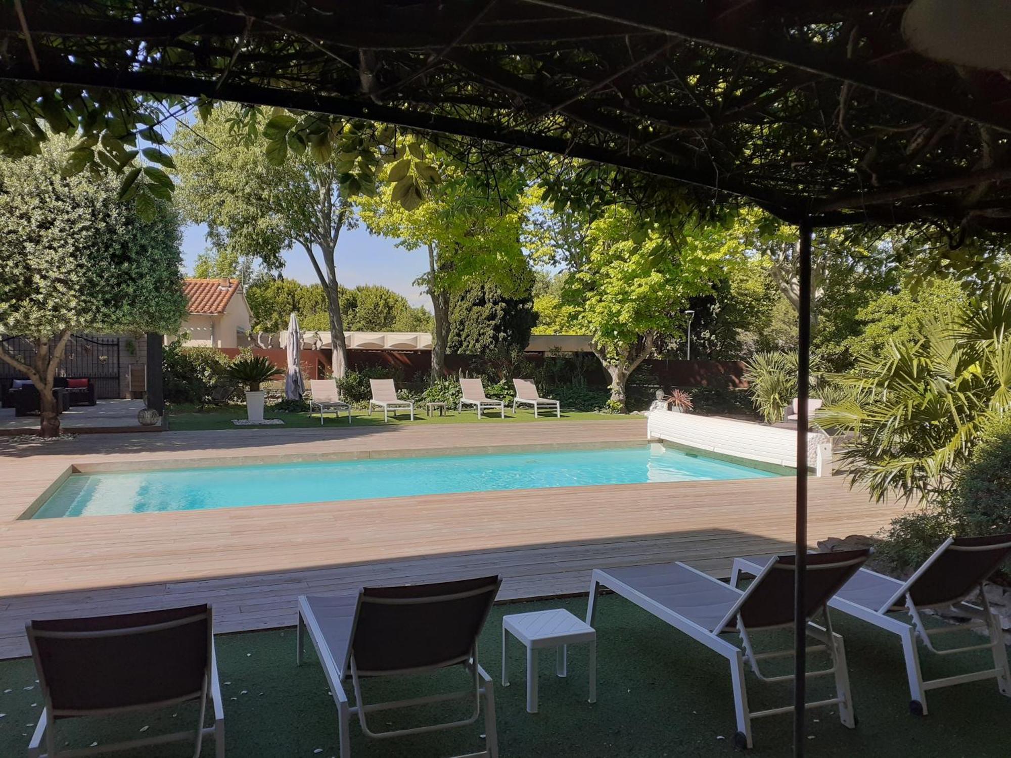Floure Prieure Saint-Louis Maison D'Hotes מראה חיצוני תמונה